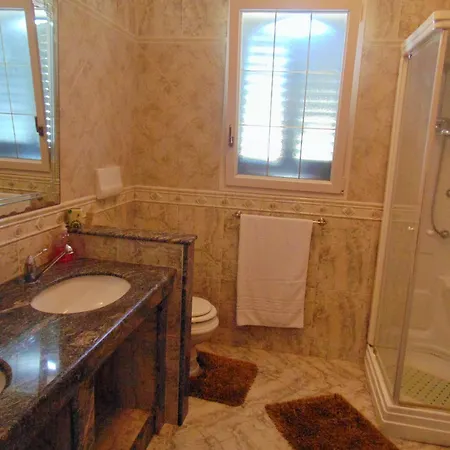 Guest house In Cristina 2*