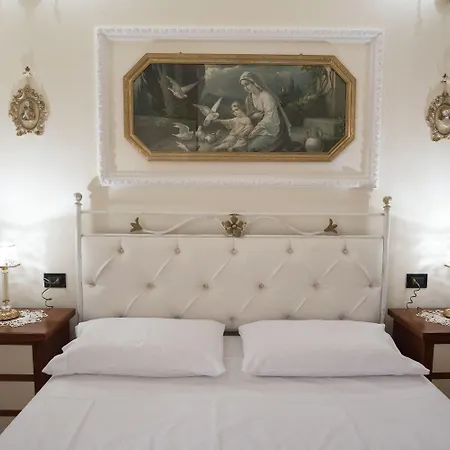 Cristina 4*